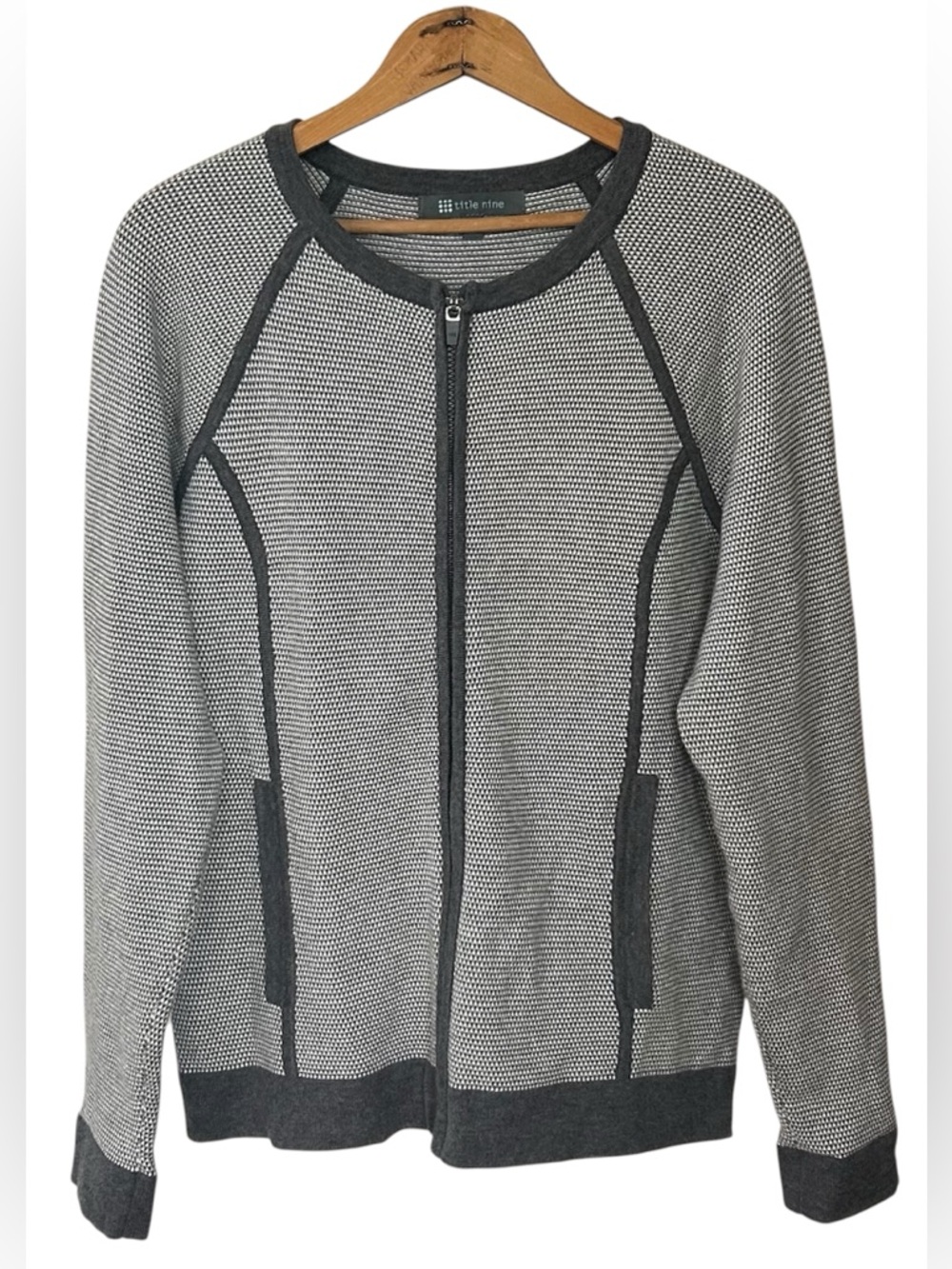 Title Nine | Women’s Grey/White Textured Knit Zip Front Cardigan Sweater Size L